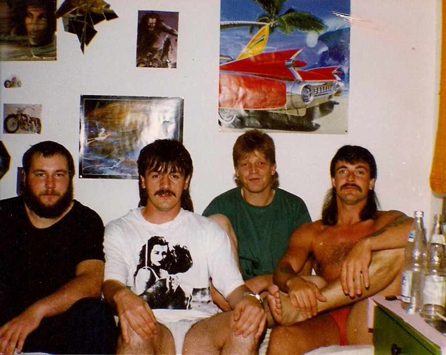 Os primeiros viciados em internet alemães - Drug Therapy June 1991 - Fachklinik Hahnenholz Ⅱ em Reddighausen - Hesse