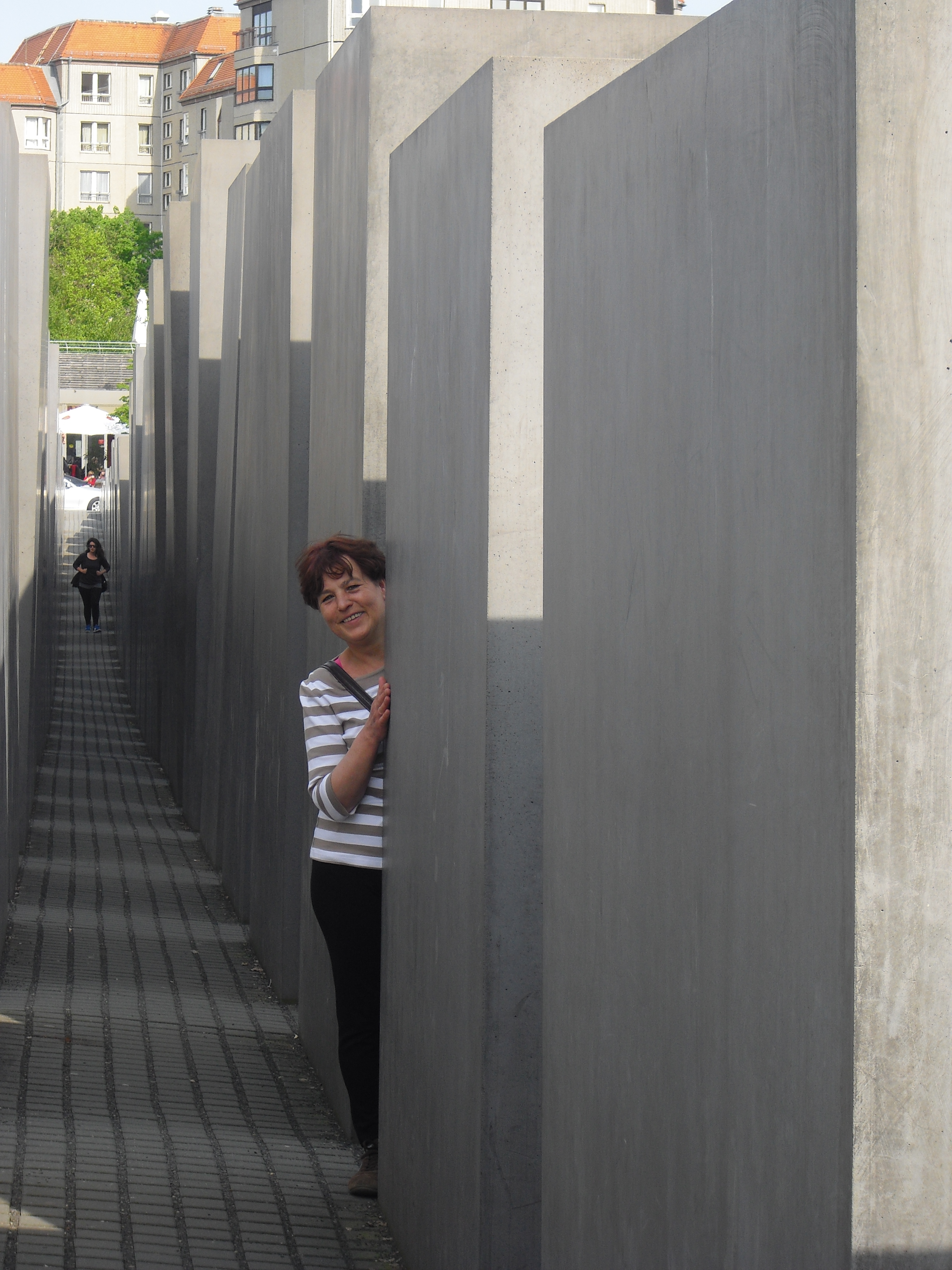 Basia vor dem Holocaust Mahnmal