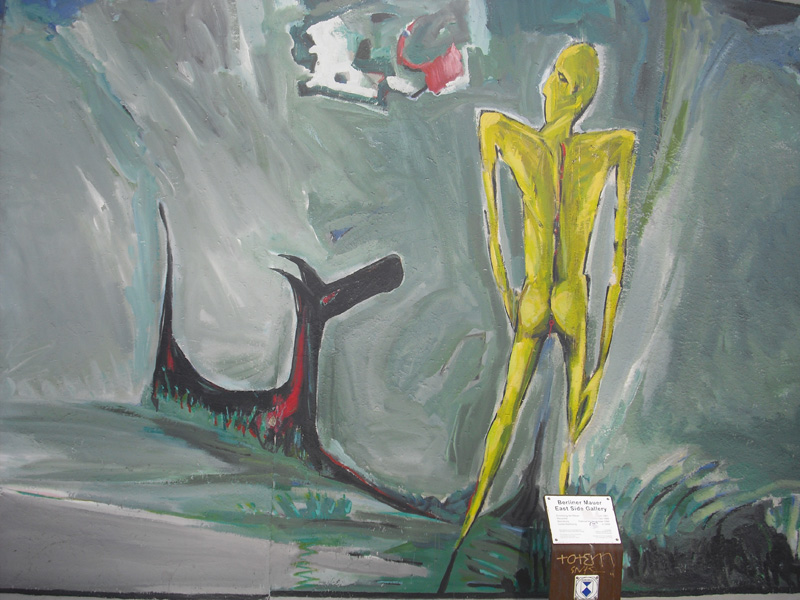 East Side Gallery - Berlin - Graffitis - Gelber Mann mit Hund