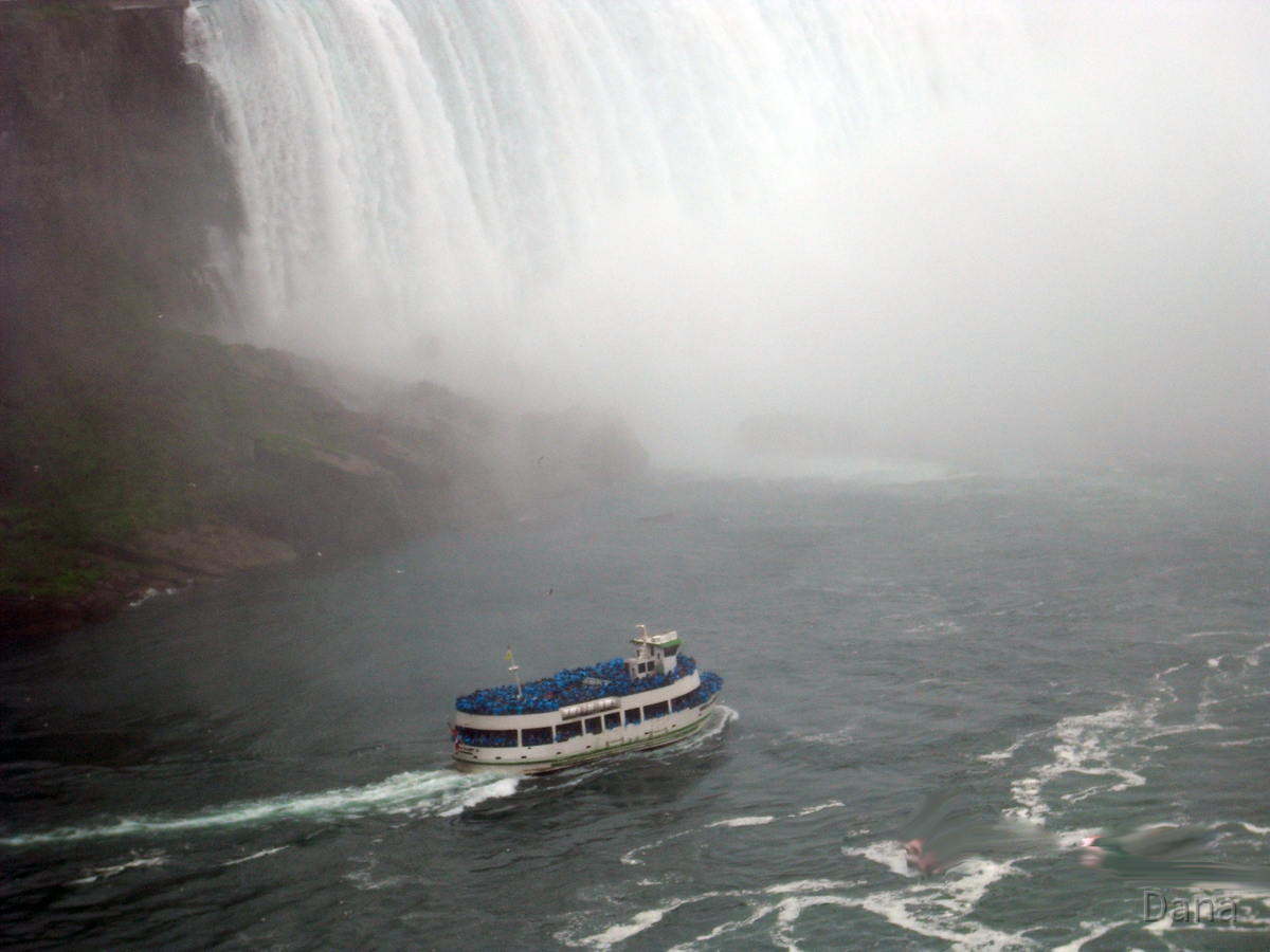 Niagarafälle - Kanada mit Ausflugsboot