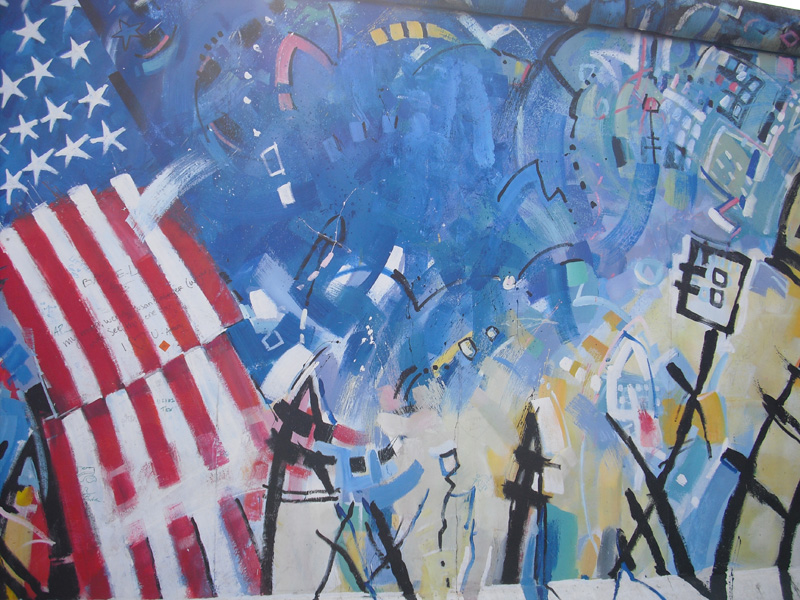 East Side Gallery - Berlin - Graffitis - Stars and Stripes