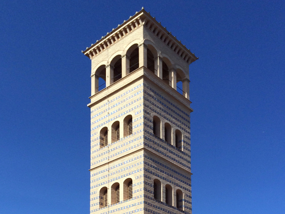 Glockenturm der Heilandskirche am Port von Sacrow bei Potsdam