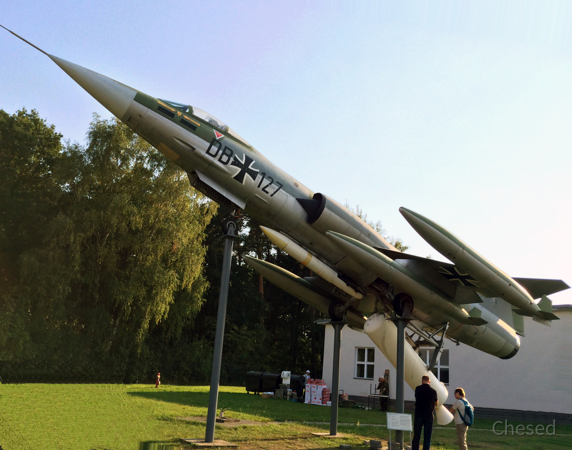 Lockheed F-104G ZELL - Turbobooster Rocket