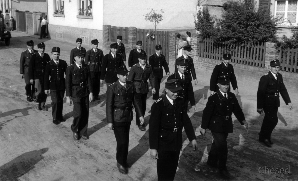 Feuerwehr Königstädten - 25-jähriges Jubiläum 1955 - Umzug