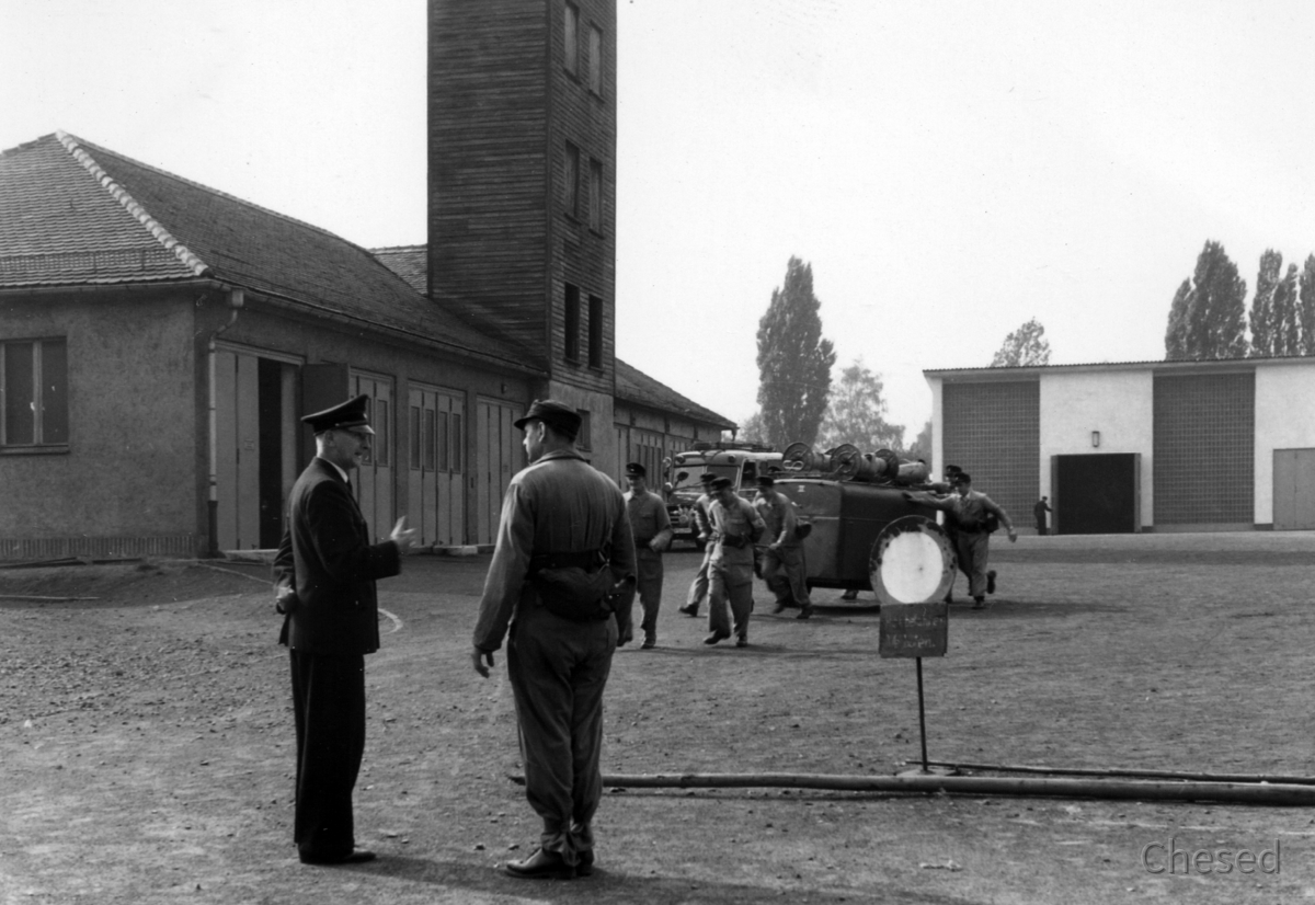 Feuerwehr Königstädten - Grundlehrgang Kassel 1958 - Befehl