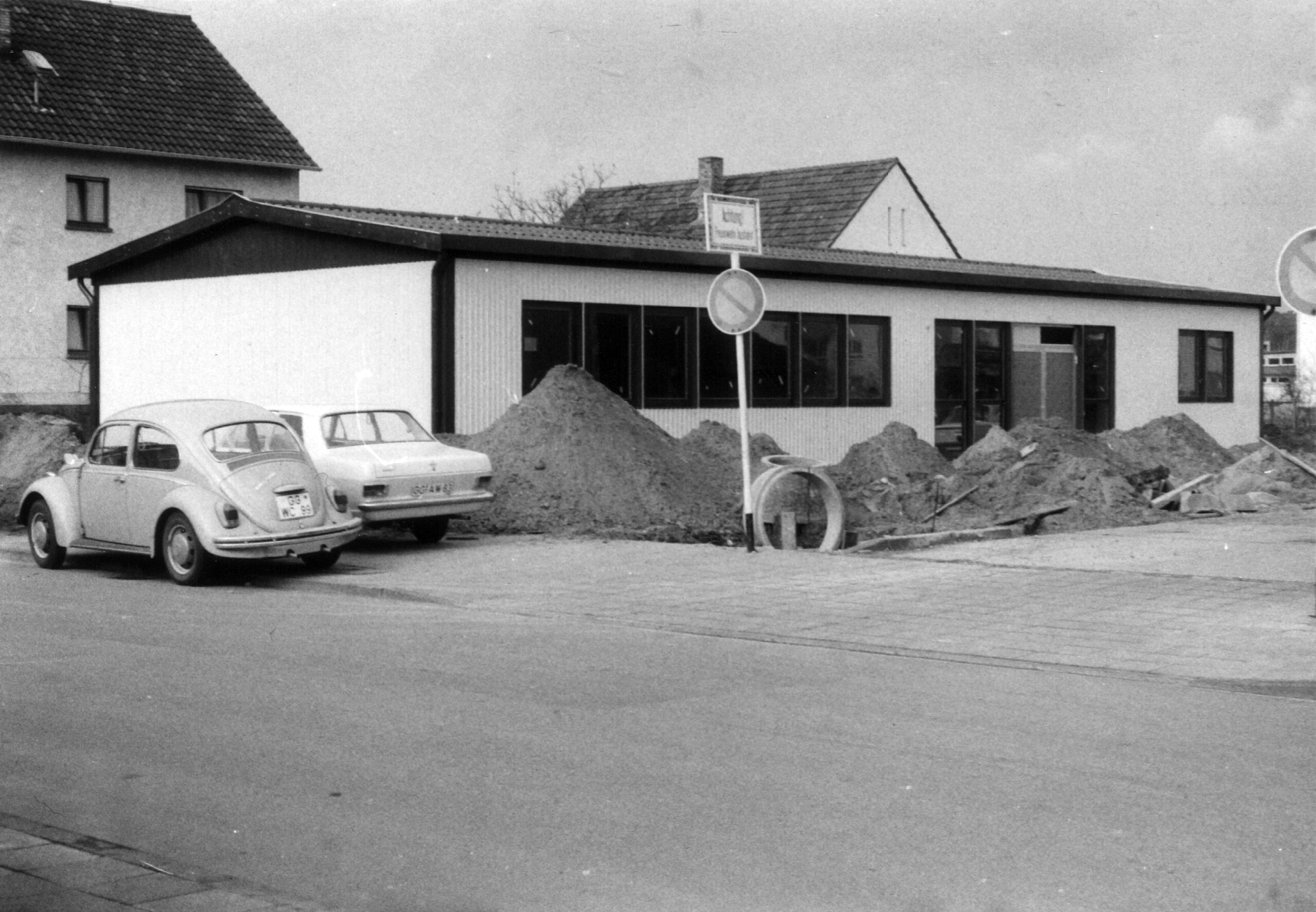 Feuerwehr Königstädten - Bau Feuerwehrgerätehaus + Pavillon 1970