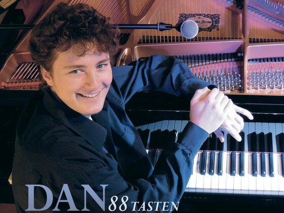 Cover for iMusician 🎹 Pianist Dan Popek