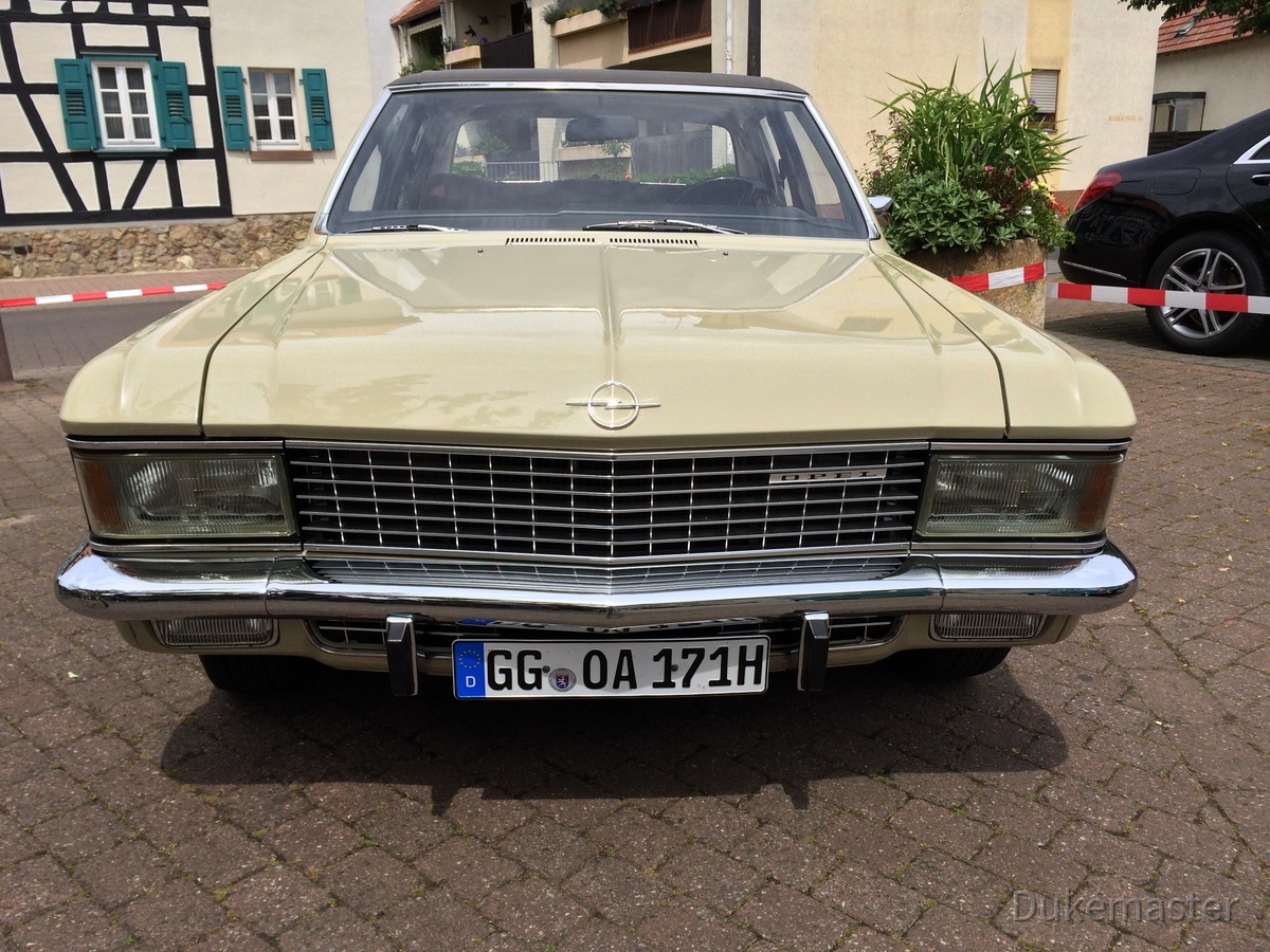 Opel Admiral 2800 S Automatik Frontansicht