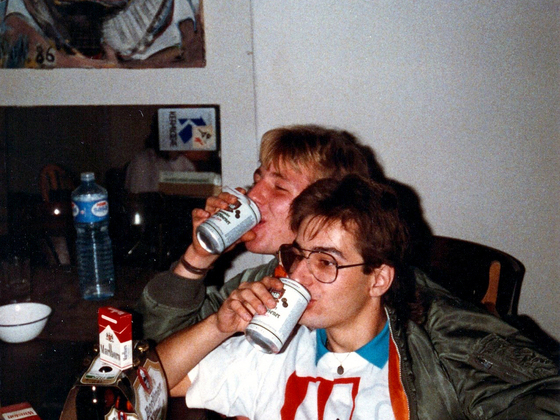 Wettsaufen - Dosenbier-Party - Berlin-Kreuzberg - 1988