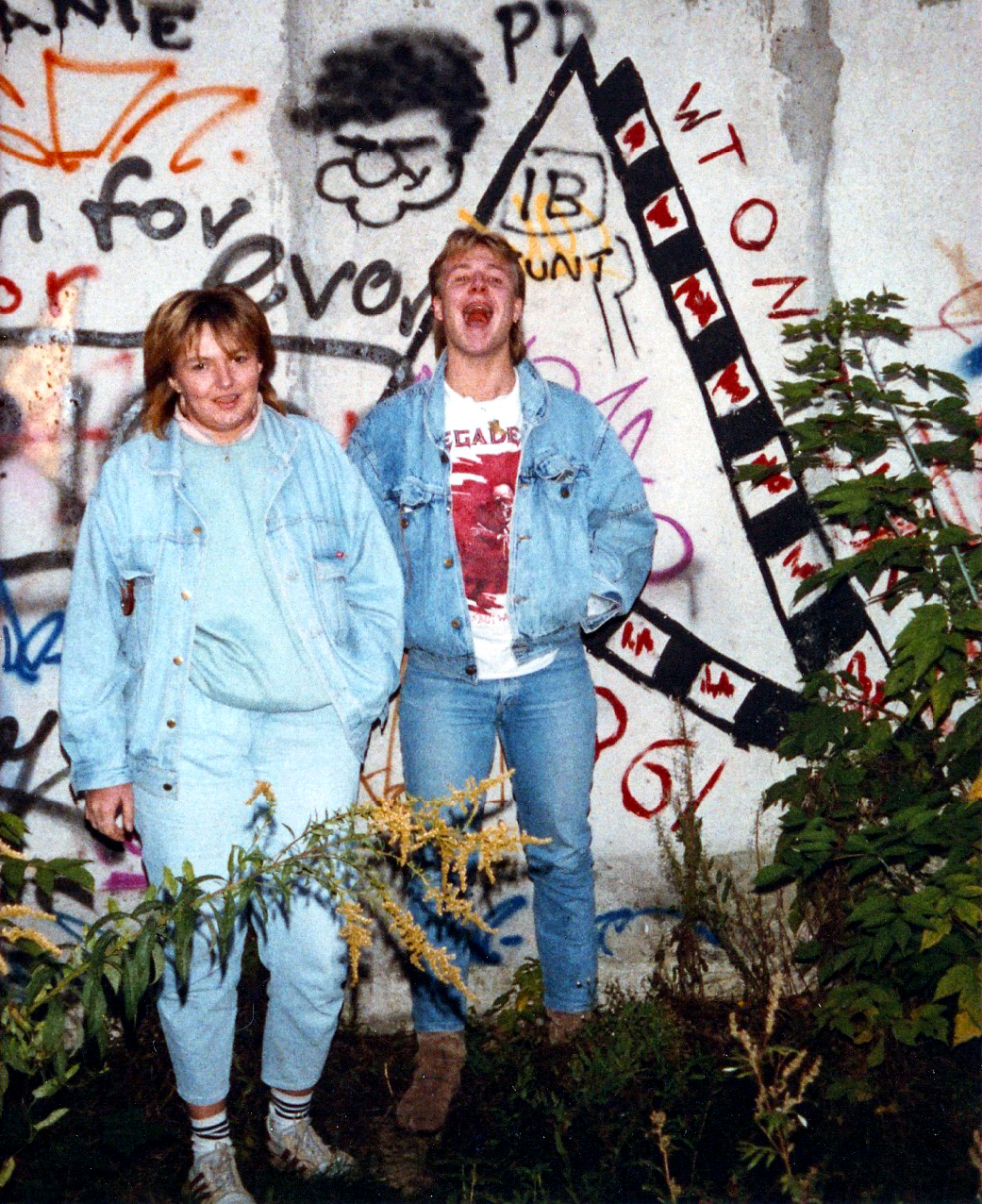 Scheiße an der Berliner Mauer - 1988 - Siggi und Duke