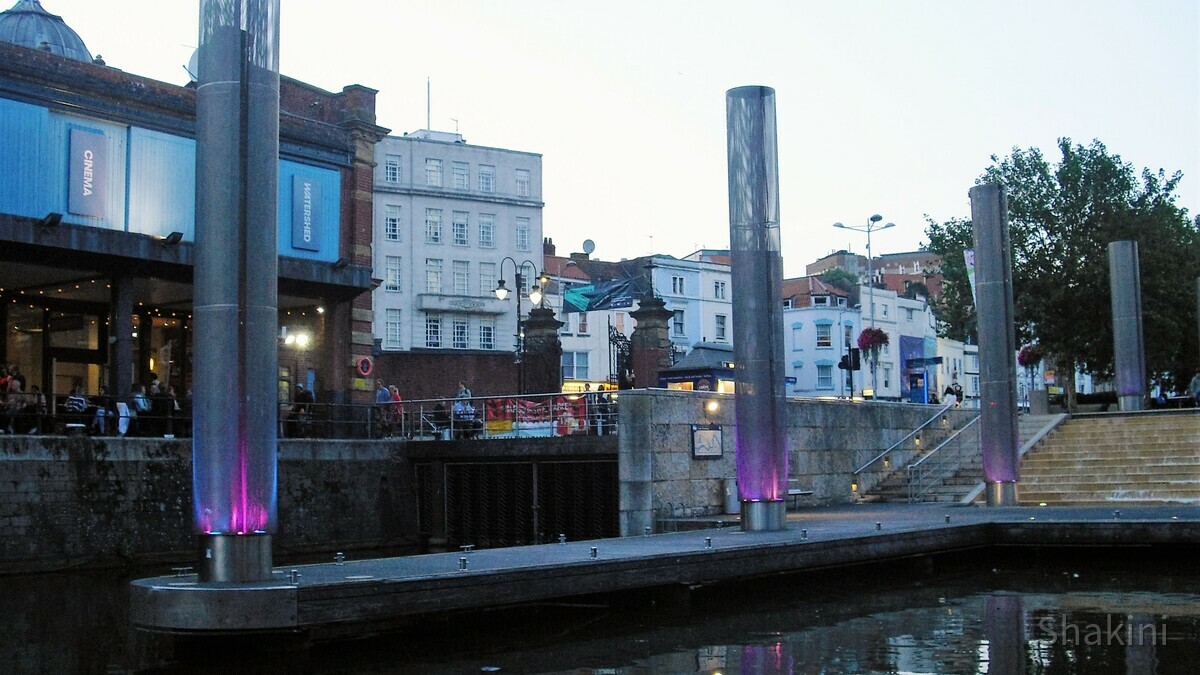 Bristol -  am Hafen