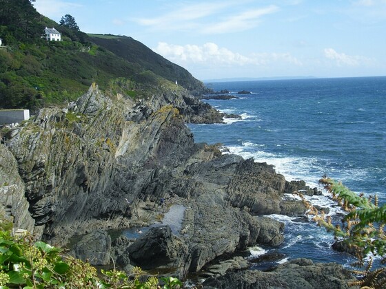 Felsige Küstenlandschaft - Cornwall - Polperro