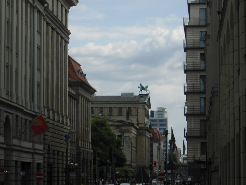 Konzerthaus Berlin - Bühneneingang-Rückansicht - Pegasus