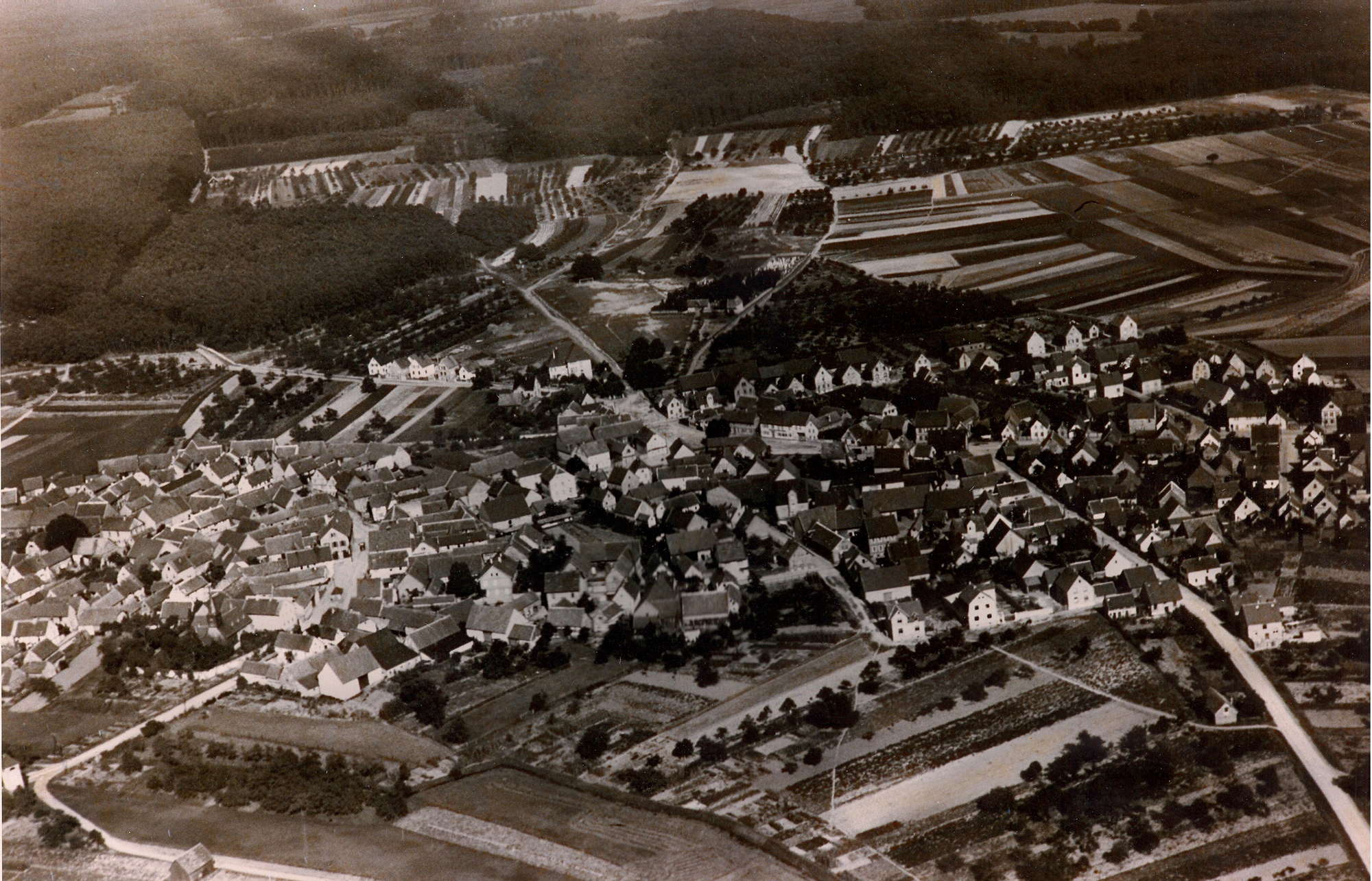 Luftbild - Rüsselsheim-Königstädten - 1926