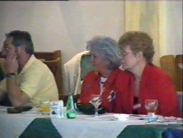 Klassentreffen 2001 Zentralschule Lehnin - Ingrid, Erika