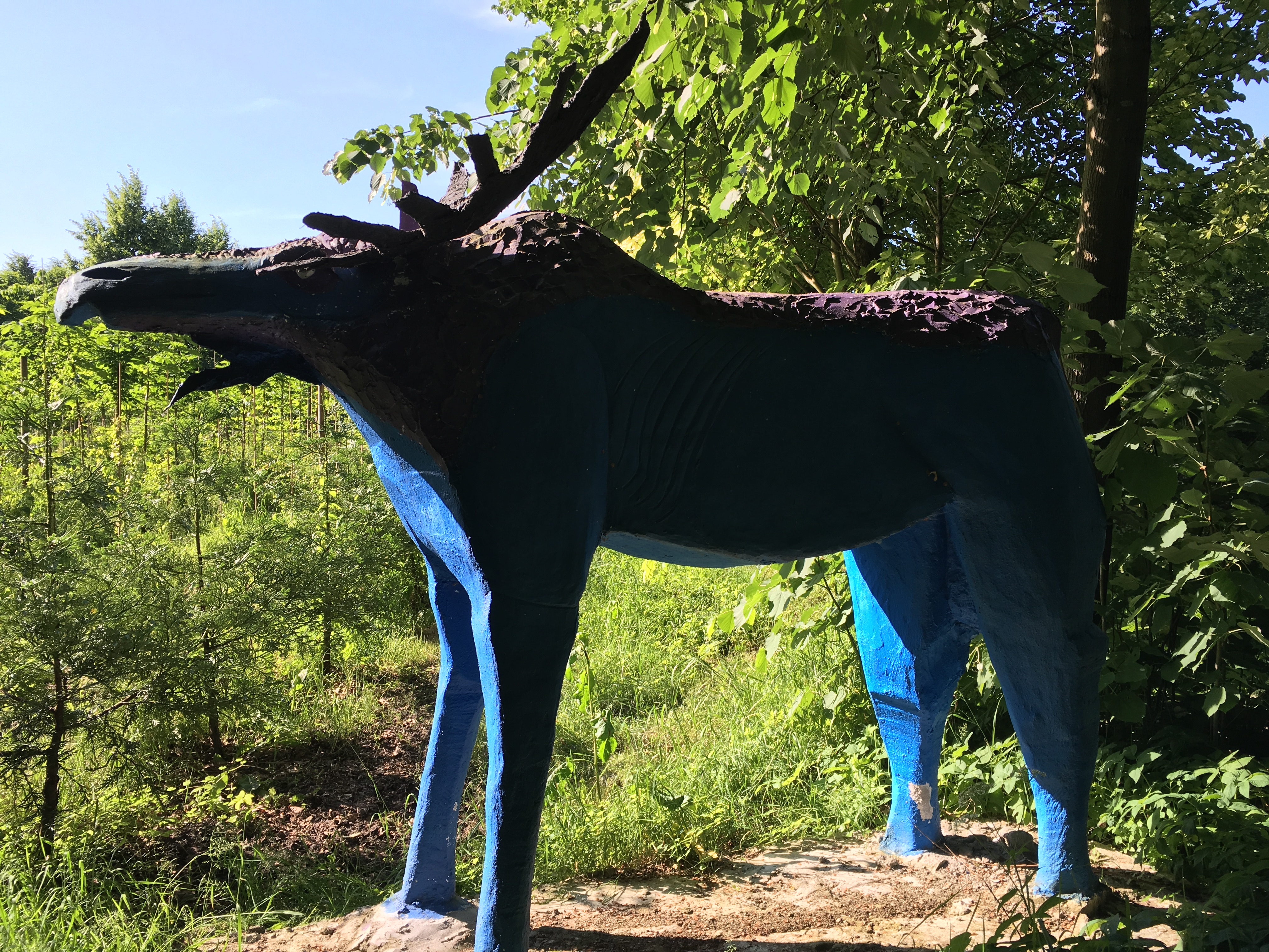 Hirsch-Skulptur im Jungfernheidepark - Berlin