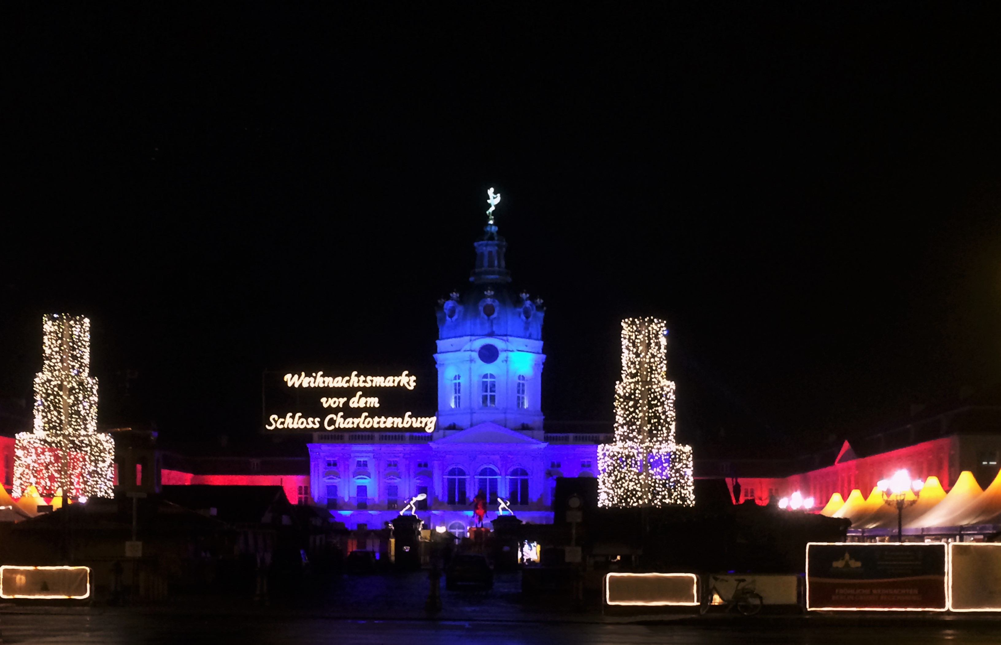 Weihnachtsmarkt vor dem Schloss Charlottenburg