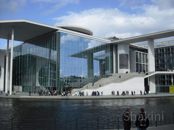 Berlin - Abgeordnetenhaus an der Spree - Bundestagsbibliothek - Plenarbereich