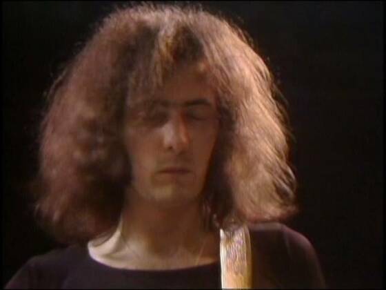 Deep Purple - Smoke On The Water 1972 (High Quality)
