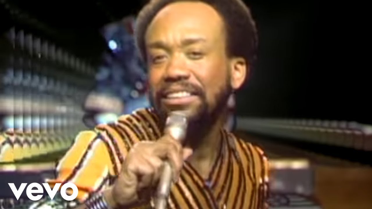 Earth, Wind & Fire - September (Official Video)