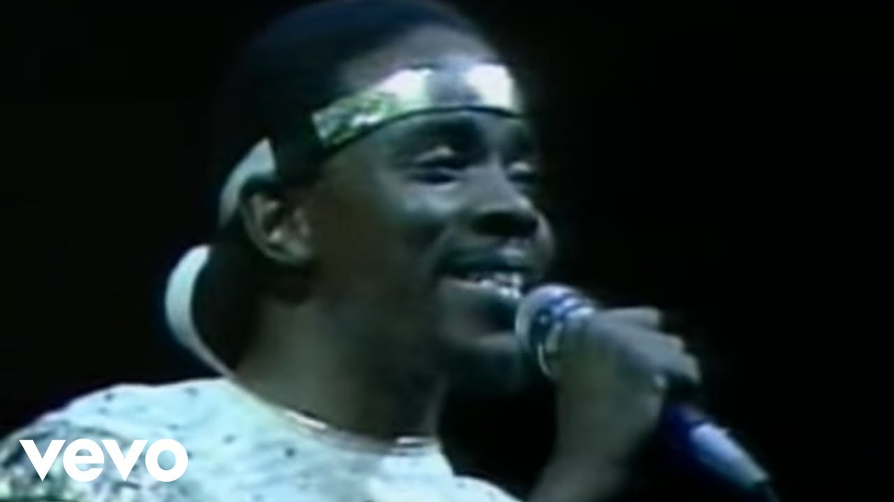 Earth, Wind & Fire - Fantasy (Official Music Video)