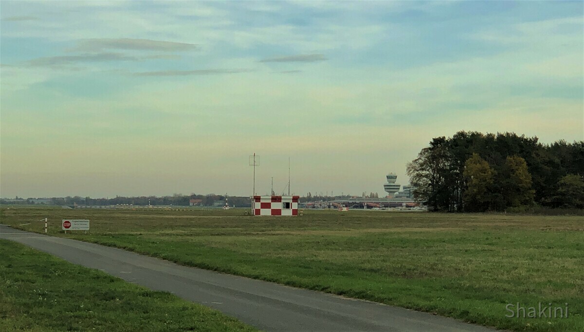 Flughafen Tegel-Landebahn