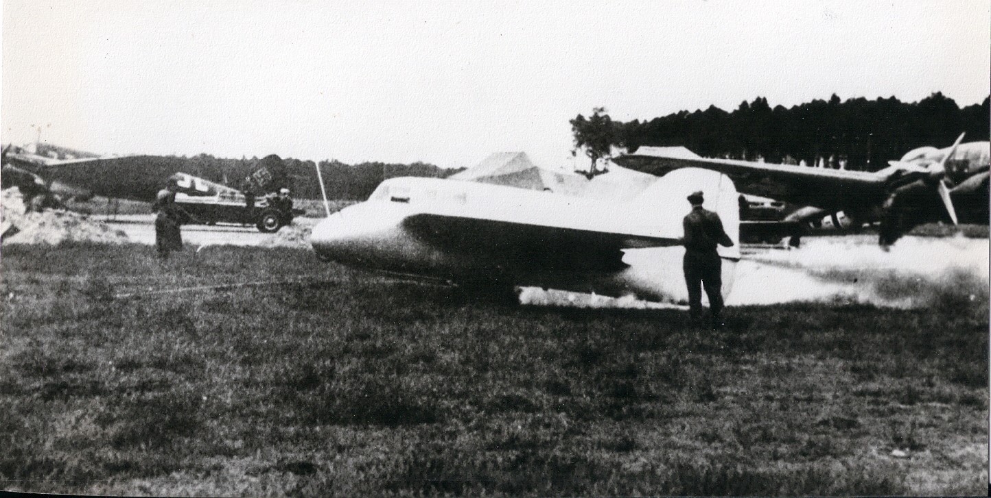 Erster Flug des ersten Düsenflugzeugs der Welt DFS 194 - 1940 Peenemünde