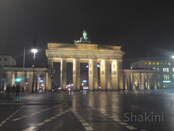 Berlin - Brandenburger Tor bei Nacht