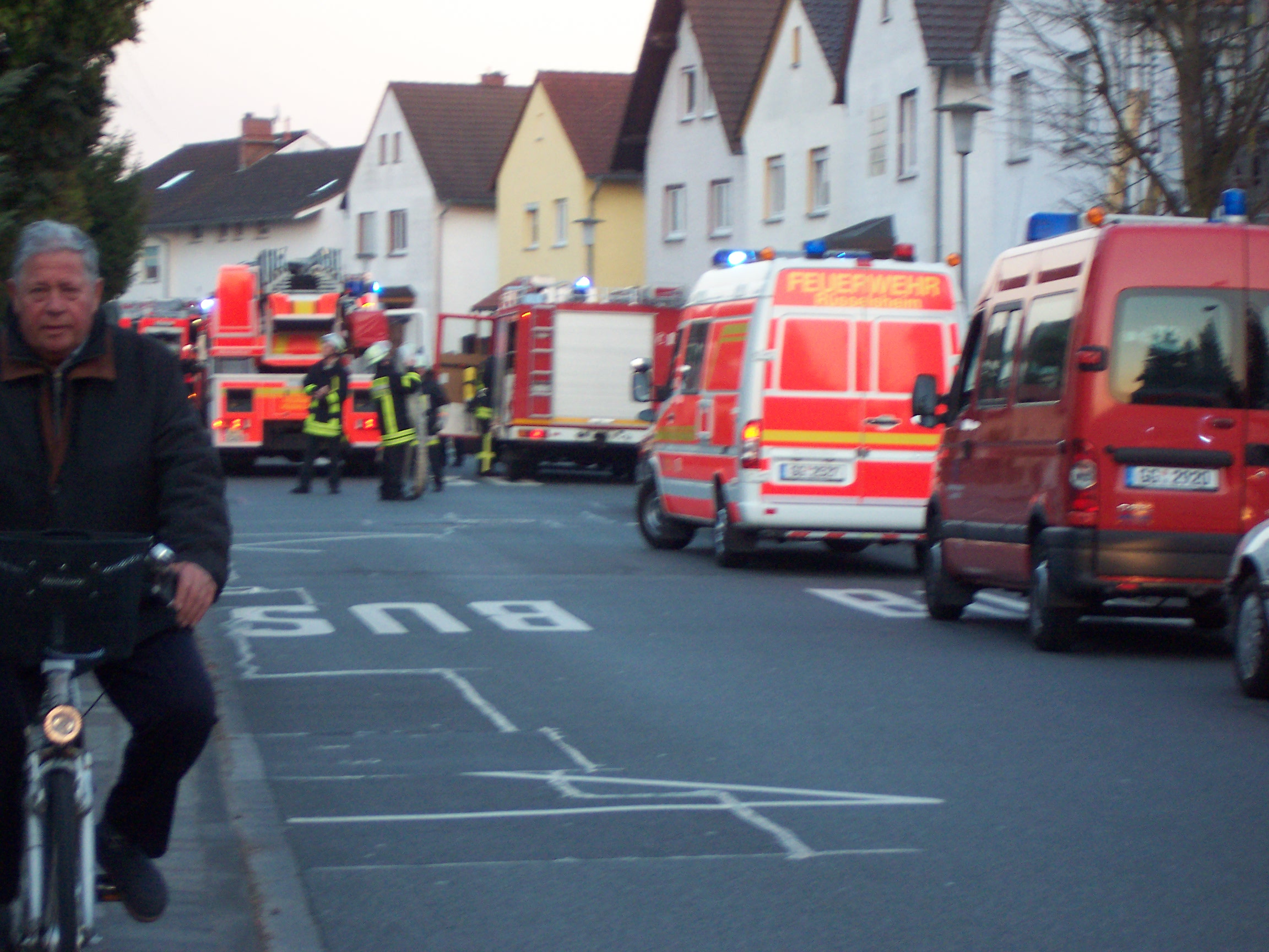 Feuer in Königstädten - Kohlseestraße - 20.03.2012 - 1