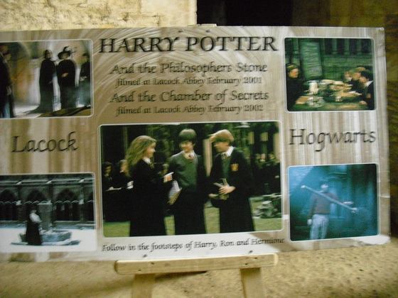 Lacock Abbey - Filmkulisse von Harry Potter Filmen - Kammer des Schreckens - Harry Potter und der Stein der Weisen - Harry Potter und der Halbblutprinz