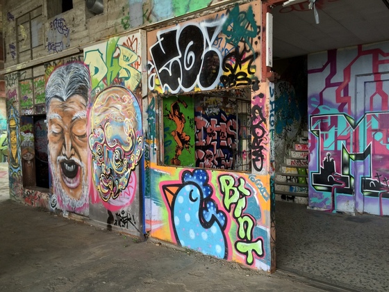 Berlin - Teufelsberg - Graffiti - Alien Face & Old Man