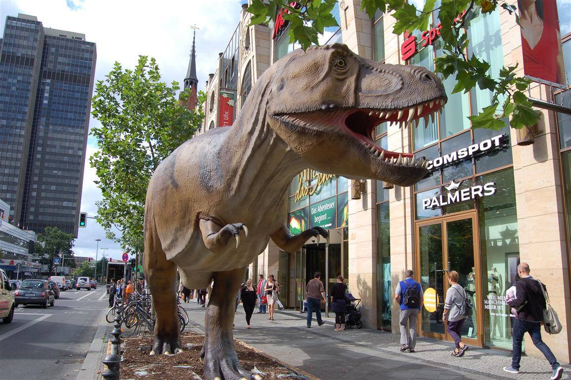 Dinosaurier -  Schloßstraße - Berlin-Steglitz