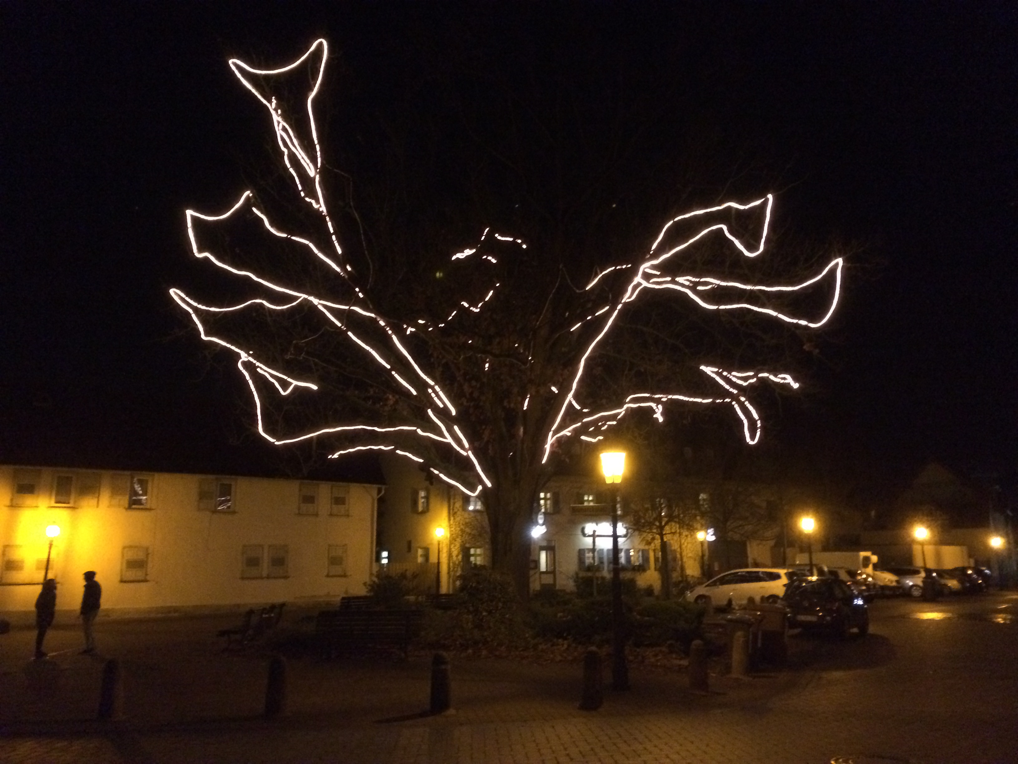 Weihnachtsmarkt Königstädten 2014 Weihnachtsschmuck Linde Bismarckplatz