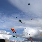 Riesendrachen Festival am Tempelhofer Feld - Berlin