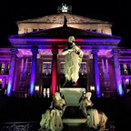 Konzerthaus und Schiller Denkmal