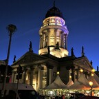 Weihnachtsmarkt am Gendarmenmarkt - Deutscher Dom