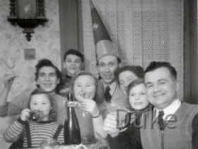 Einschulungsfeier 1953 - Familie Friedrich - Familie Grünewald und Freunde