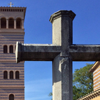 Kreuz - Glockenturm - Heilandskirche am Port von Sacrow - Potsdam