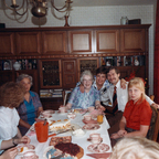 Katarzyna Dondalska mit Vater Janusz bei Familienbesuch in Deutschland 1985