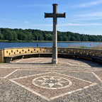 Kreuz - Heilandskirche am Port von Sacrow bei Potsdam