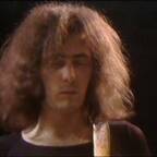 Deep Purple - Smoke On The Water 1972 (High Quality)