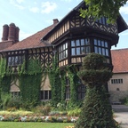 Schloss Cecilienhof - Seitenansicht